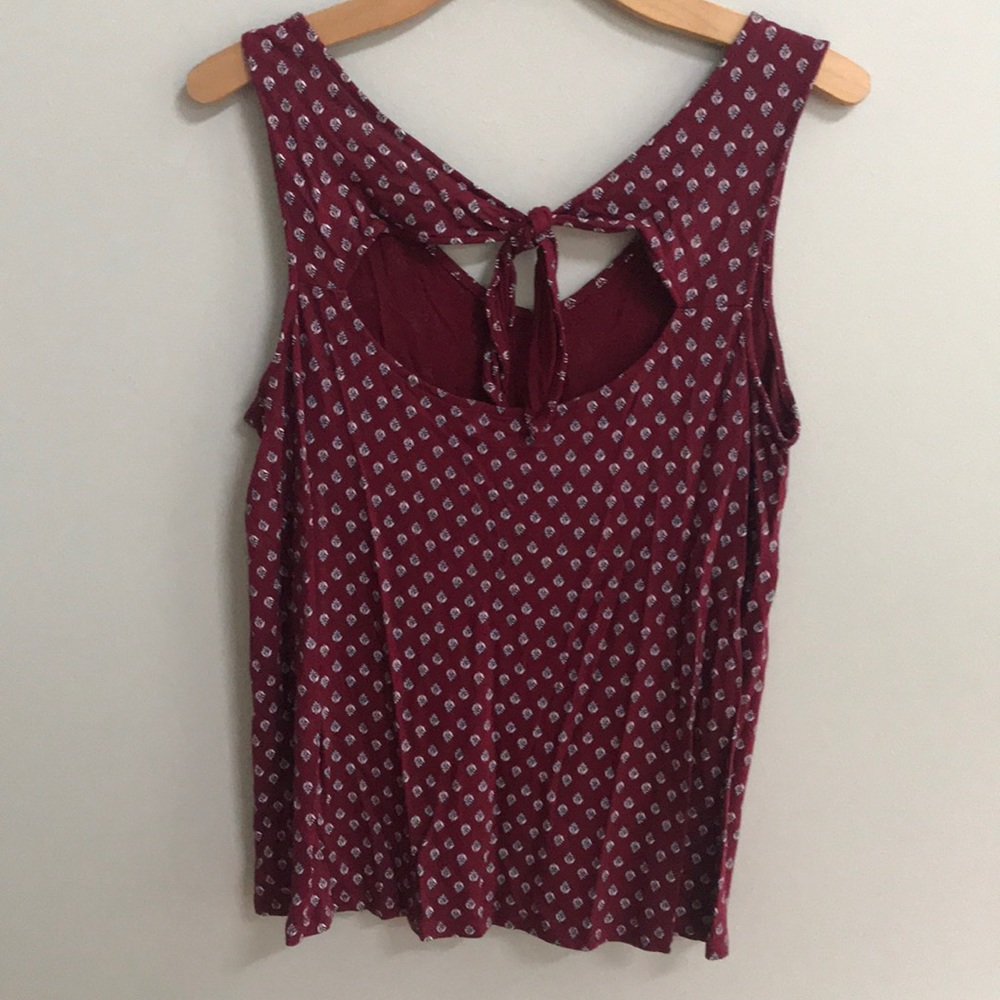 Old navy tank - Picture 2 of 5